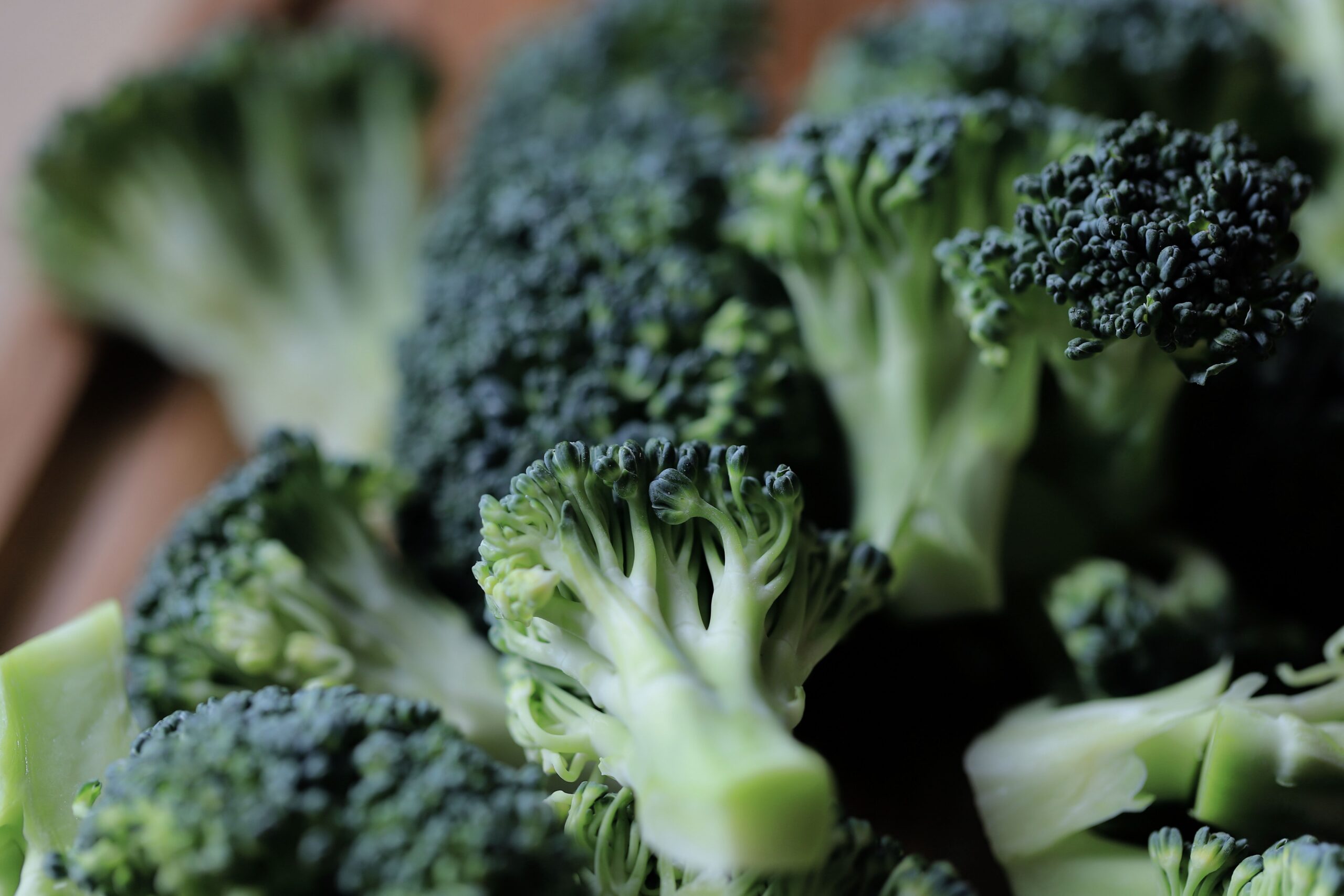 Close-up of fresh green broccoli florets
